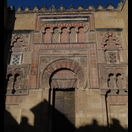 Tor in der Nordostfassade der Mezquita-Catedral